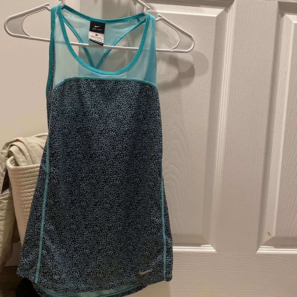 Nike workout racer back tank top